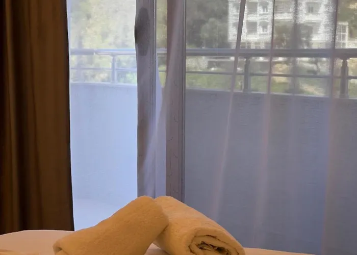 Summer Palace Lägenhet Golem (Tirana)